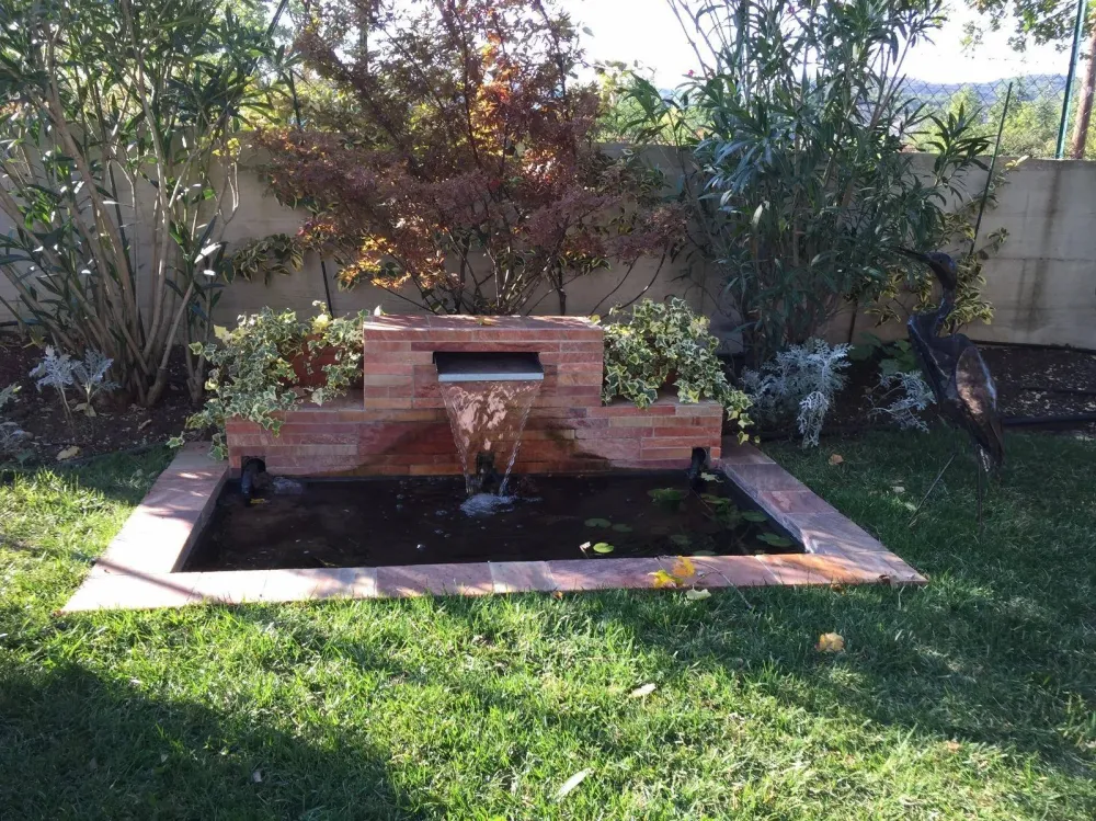 fontaine de jardin